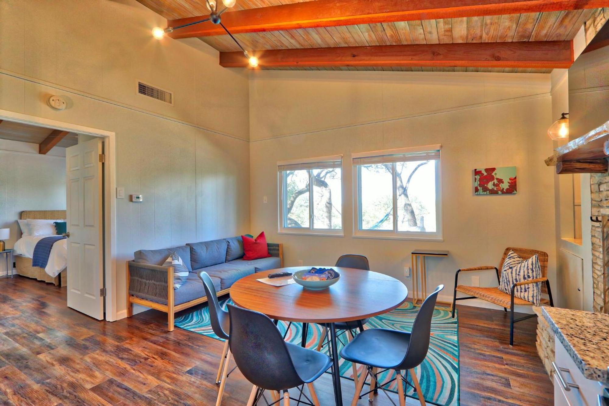 Millie'S Cottages Unit 5 - Josephine แคนยอนเลค ภายนอก รูปภาพ